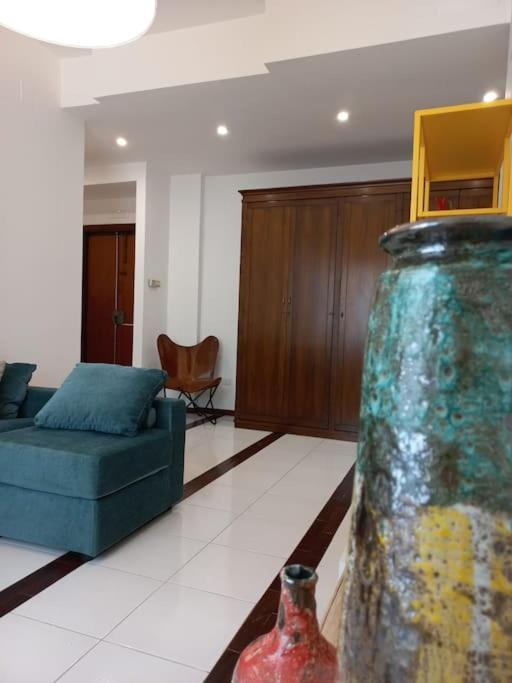 Giulia Town House Tra Citta E Mare Apartment Salerno Exterior photo